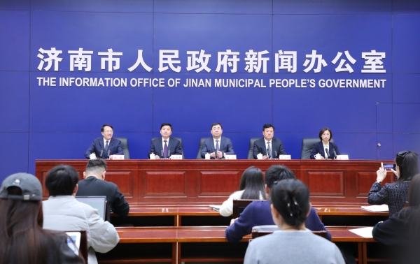 全力稳增长 聚力抓项目 在推进新型工业化进程中走在前、挑大梁